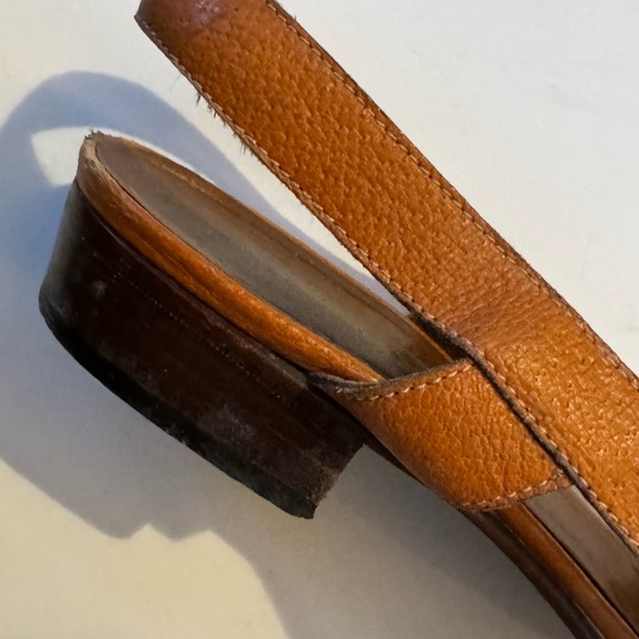 Prada sling back sandals 1 inch heel size 38 tan pebbled leather 90’s - Picture 4 of 12